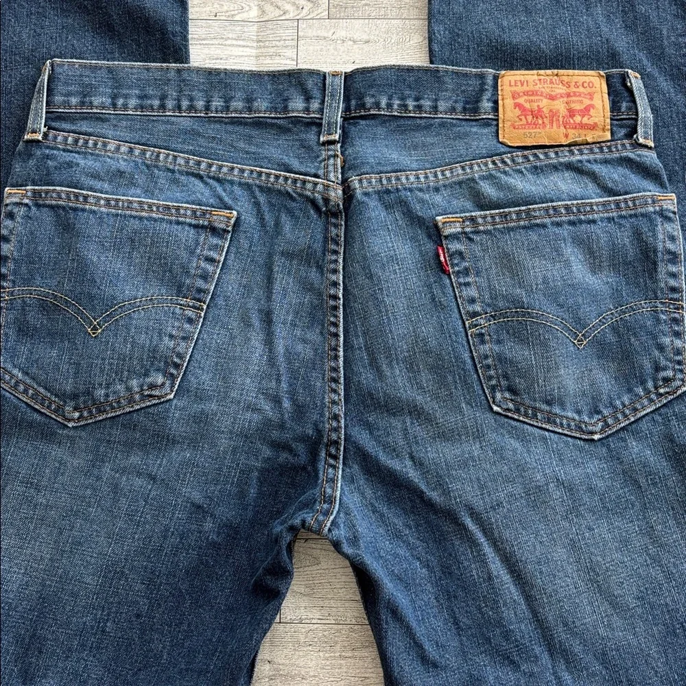 Levi’s 527 Jeans‎ Bootcut Mens 34 x 32 Distressed